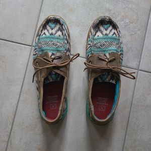 Twisted X Driving Moc